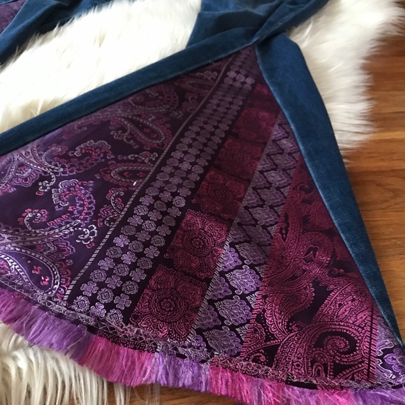 PICK YOUR BELL BOTTOM JEANS - Picture 7 of 7